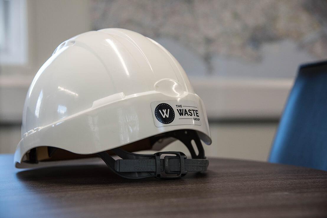 contact waste group